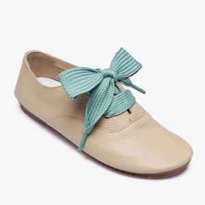 Brand new Anothersole Stella sneakers in Sand EU 37